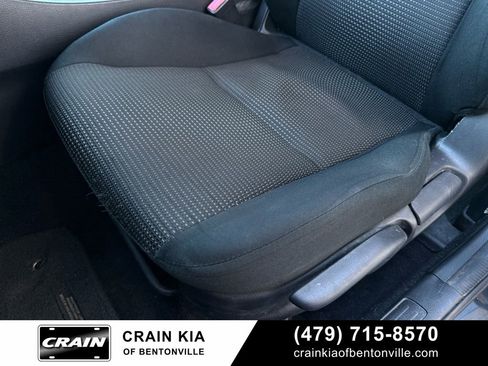 Used 2012 MAZDA MAZDA3 i Sport image 24