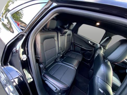 Used 2023 Ford Escape ST-Line w/ Tech Pack #1 FWD image 16