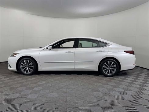 Used 2019 Lexus ES 350 image 11