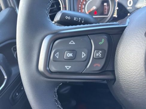 Used 2026 Jeep Wrangler Unlimited Rubicon image 21