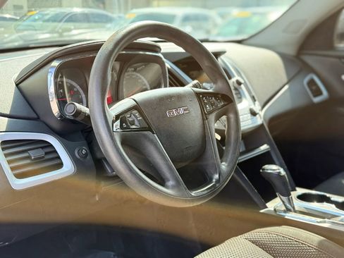 Used 2016 GMC Terrain SLE FWD image 23