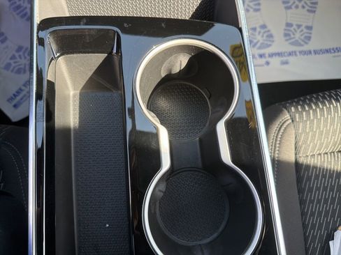 Used 2025 Chevrolet Equinox LT image 21