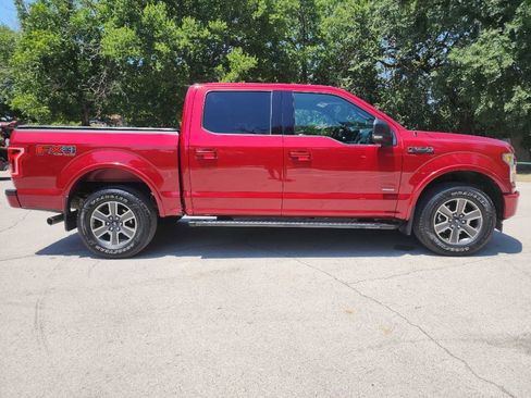 Used 2017 Ford F150 XLT w/ Equipment Group 302A Luxury AWD/4WD image 12