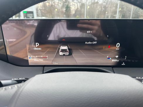 New 2026 Nissan Armada SL image 27