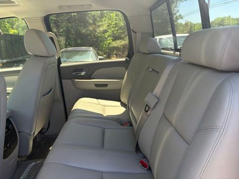 Used 2008 GMC Sierra 3500 SLT AWD/4WD image 14