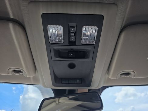 Used 2015 RAM 1500 Laramie Longhorn w/ Convenience Group AWD/4WD image 27