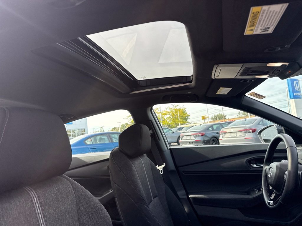 Certified 2025 Honda Accord Sport image 19