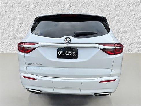 Used 2020 Buick Enclave Avenir w/ Avenir Technology Package image 4