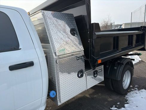 New 2024 RAM 5500 Tradesman w/ Chrome Appearance Group image 10