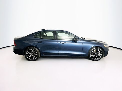 Used 2024 Volvo S60 B5 Core FWD image 10