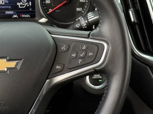 Used 2020 Chevrolet Equinox LT image 16