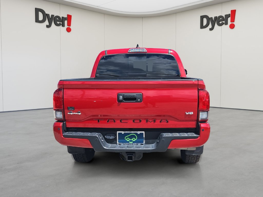 Used 2023 Toyota Tacoma SR5 AWD/4WD image 4