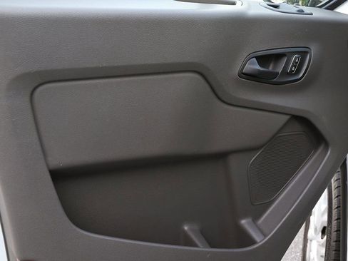 Used 2022 Ford Transit 350 XLT RWD image 14