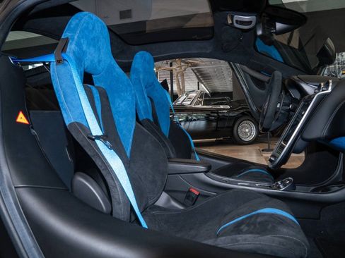 Used 2017 McLaren 570S RWD image 39