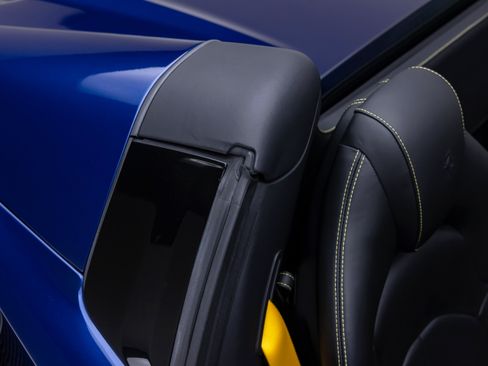 Certified 2017 Ferrari 488 Spider RWD image 87