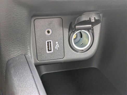New 2025 Nissan Versa S w/ Trunk Package image 19