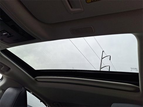 Used 2022 Lexus ES 300h Ultra Luxury w/ Accessory Package 2 image 14