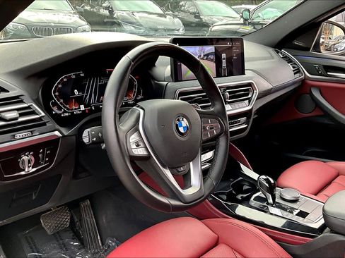 Used 2023 BMW X4 xDrive30i w/ Premium Package image 18