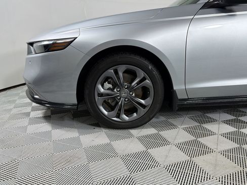 Used 2024 Honda Accord EX-L image 12