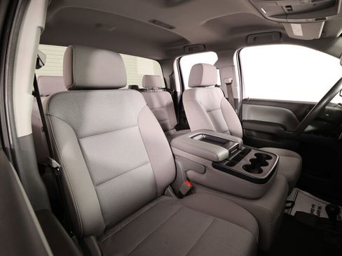 Used 2018 Chevrolet Silverado 1500 Custom image 24