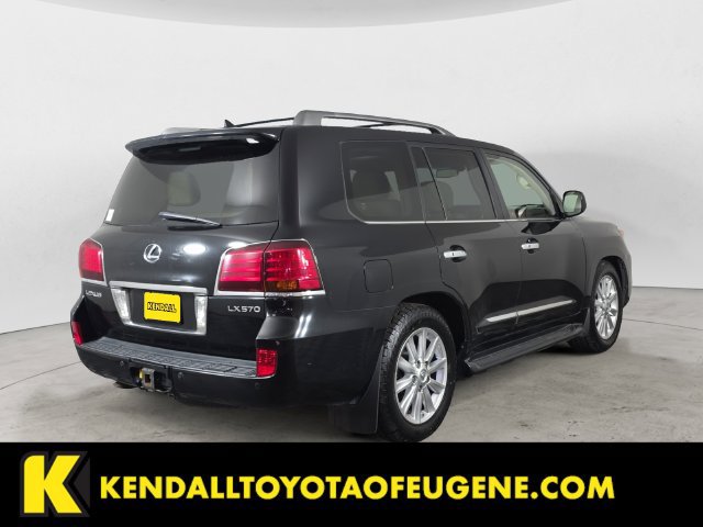 Used 2010 Lexus LX 570 4WD w/ Preferred Accessory Package image 5