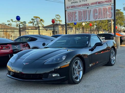 Used 2010 Chevrolet Corvette Coupe w/ Preferred Equipment Group image 6