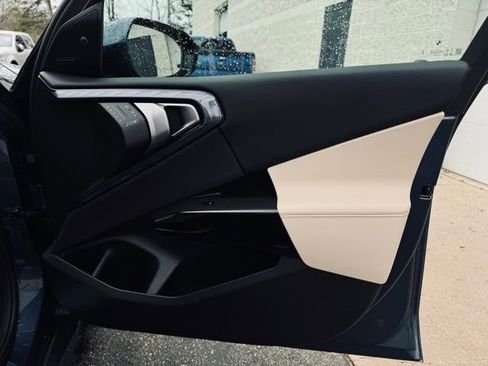 New 2026 BMW X3 xDrive30 w/ Premium Package image 15