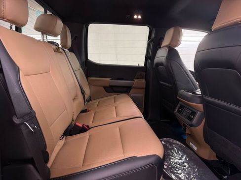 New 2026 Ford F250 Lariat w/ Tremor Off-Road Package AWD/4WD image 28