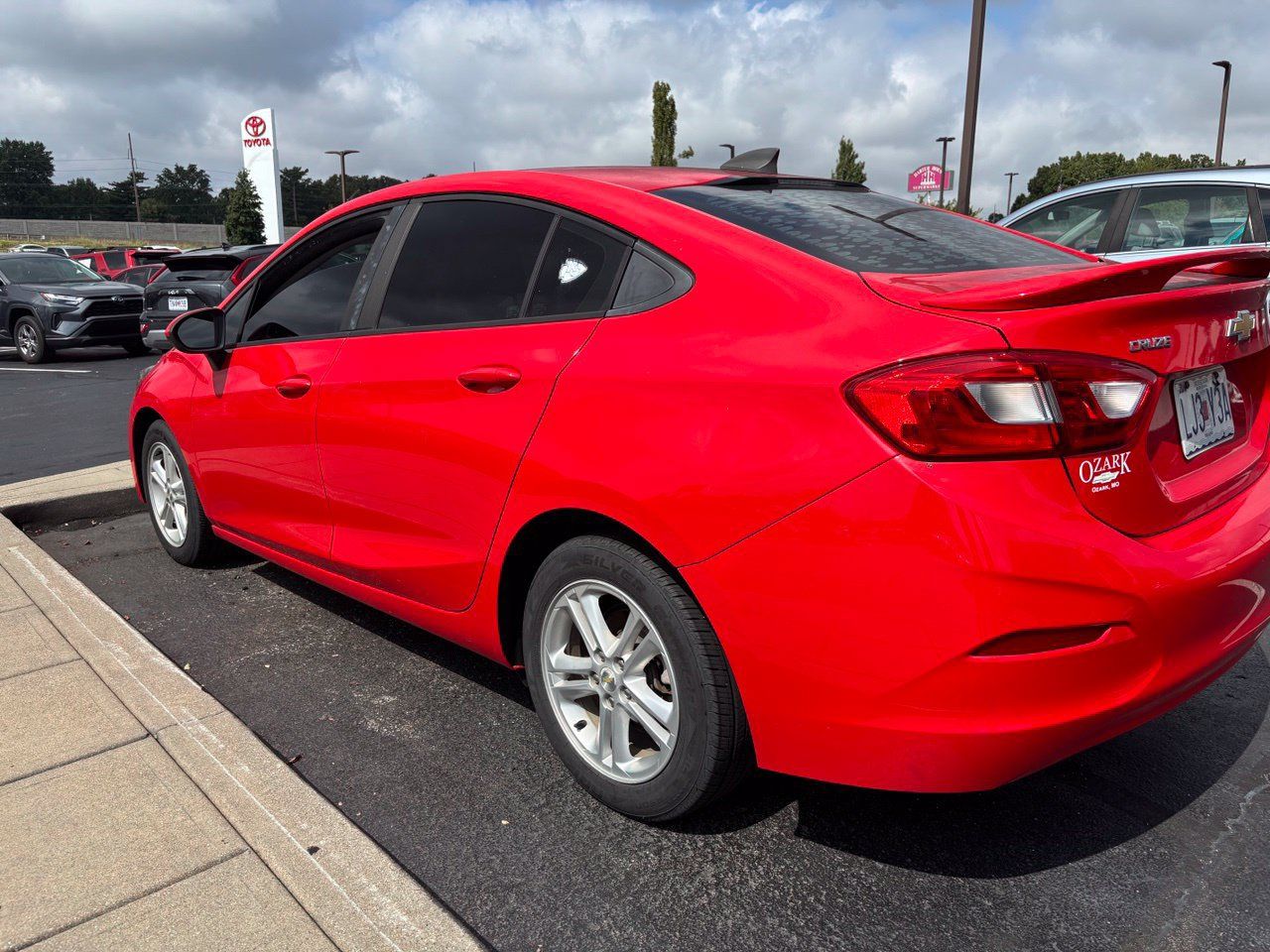 Used 2019 Chevrolet Cruze LS FWD image 6