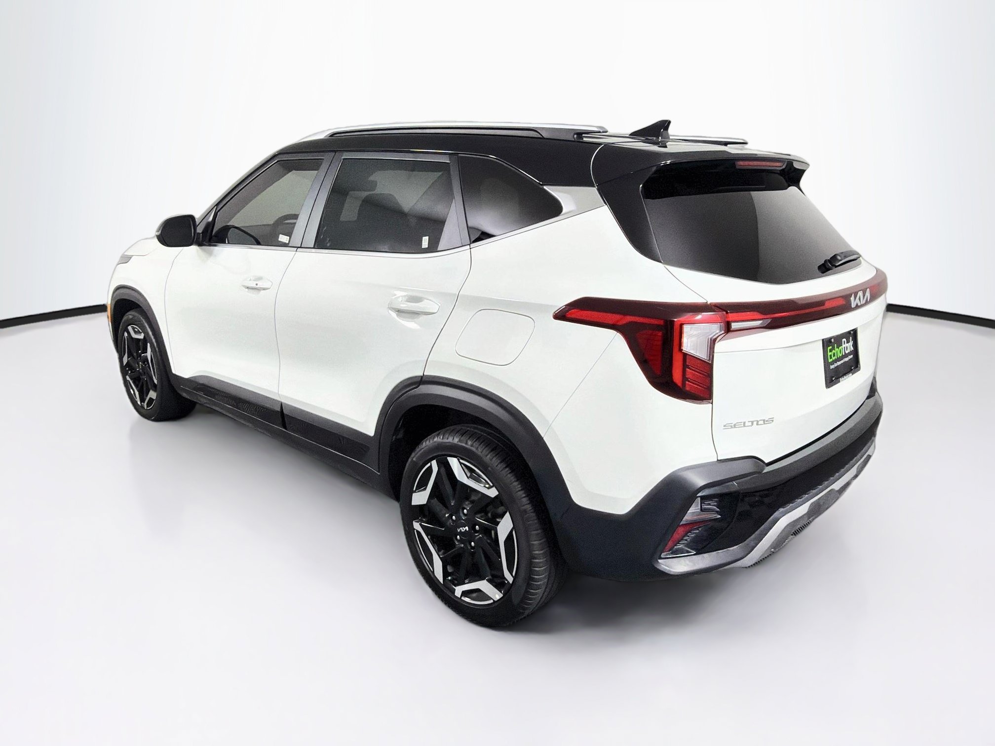 Used 2024 Kia Seltos SX AWD/4WD image 5