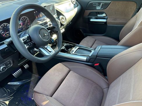 New 2026 Mercedes-Benz GLA 35 AMG 4MATIC image 4