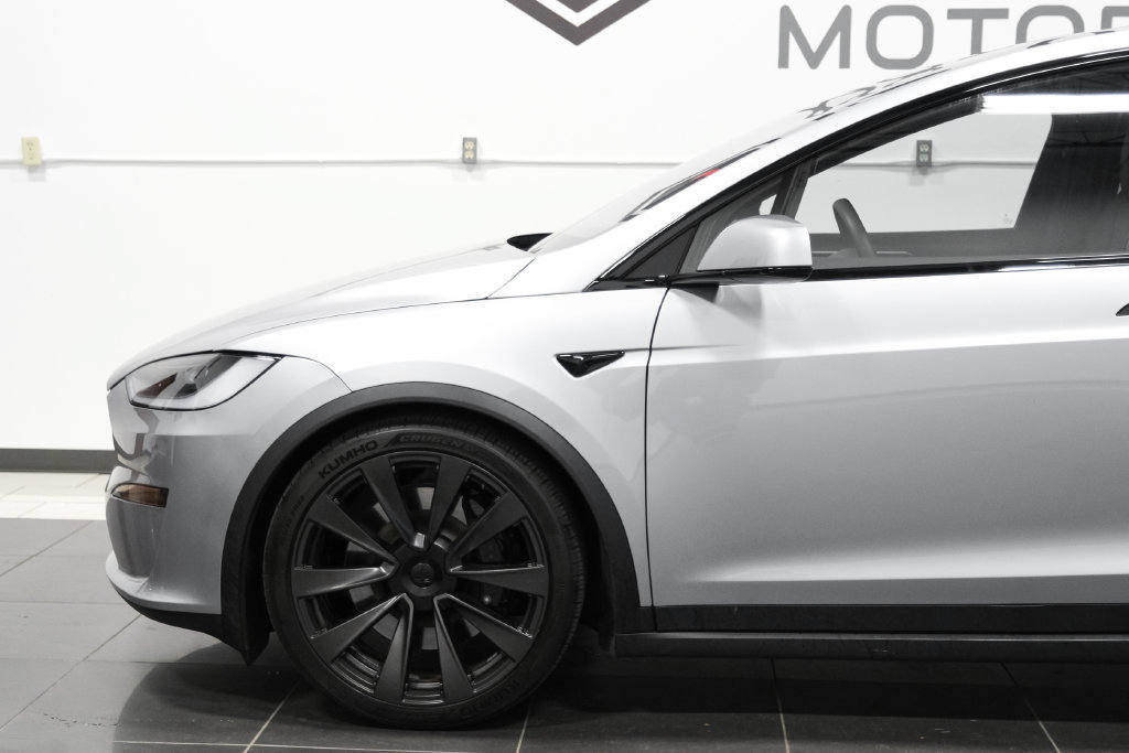 Used 2024 Tesla Model X AWD/4WD image 12
