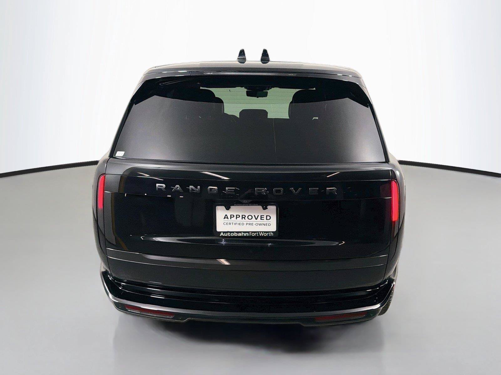 Certified 2024 Land Rover Range Rover SE AWD/4WD image 6