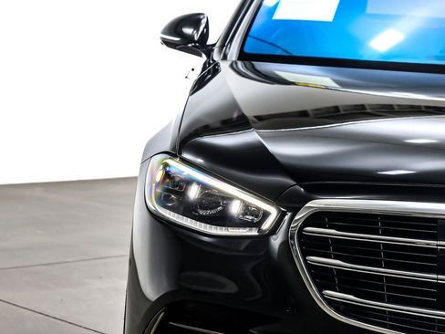 Certified 2025 Mercedes-Benz S 580 4MATIC Sedan image 16