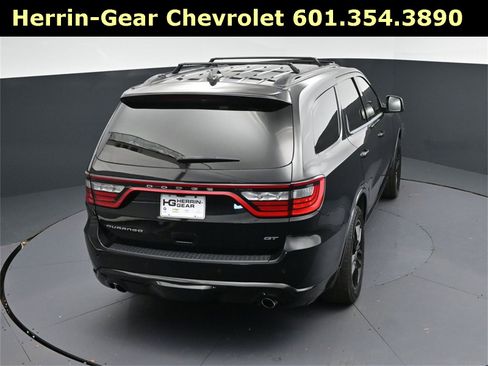 Used 2023 Dodge Durango GT image 34