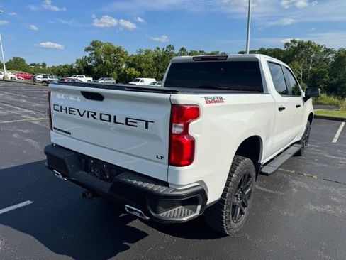 Used 2022 Chevrolet Silverado 1500 LT Trail Boss w/ Bed Protection Package AWD/4WD image 3