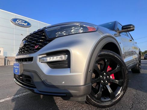 Used 2020 Ford Explorer ST w/ ST Street Pack AWD/4WD image 3