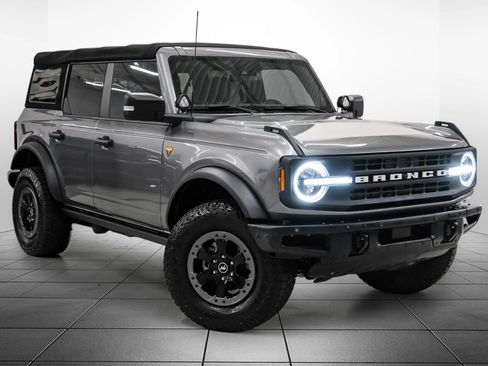 Used 2021 Ford Bronco Badlands AWD/4WD image 6