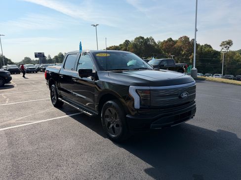 Certified 2024 Ford F150 Lightning Lariat image 4