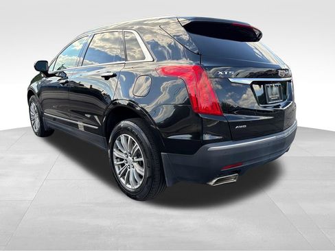 Used 2019 Cadillac XT5 Luxury AWD/4WD image 3