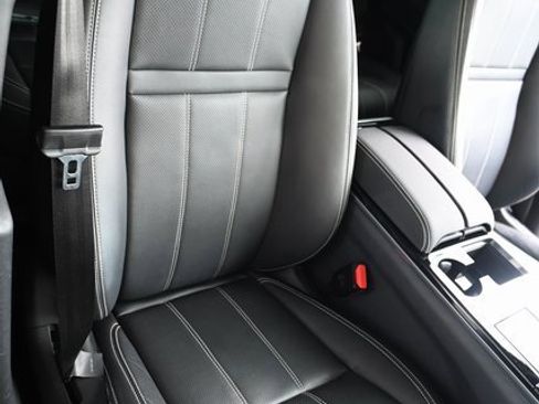 Used 2023 Land Rover Range Rover Velar R-Dynamic S image 15