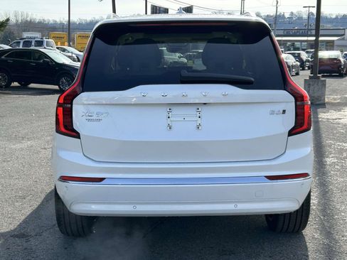 New 2026 Volvo XC90 B6 Ultra image 4