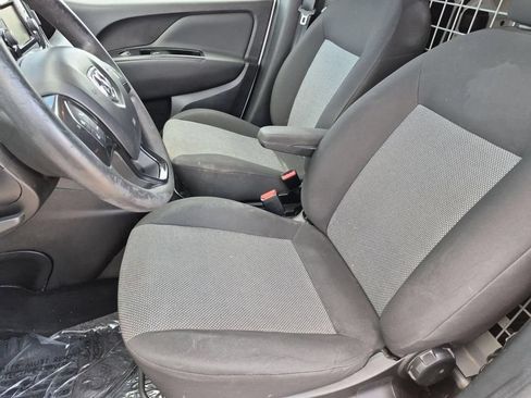 Used 2019 RAM ProMaster City Tradesman FWD image 12