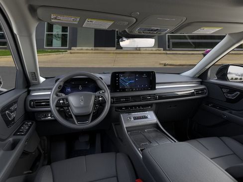 New 2026 Lincoln Aviator AWD image 9