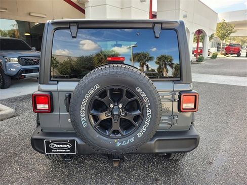 Certified 2020 Jeep Wrangler Unlimited Sport image 12