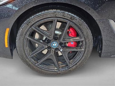 Used 2023 BMW i4 eDrive35 w/ Premium Package RWD image 17