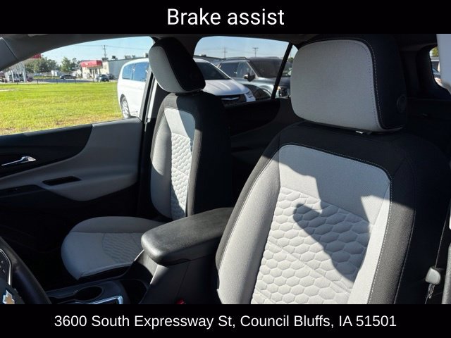 Used 2021 Chevrolet Equinox LS w/ LS Convenience Package AWD/4WD image 20