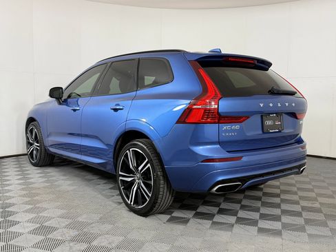 Used 2020 Volvo XC60 T5 R-Design image 3