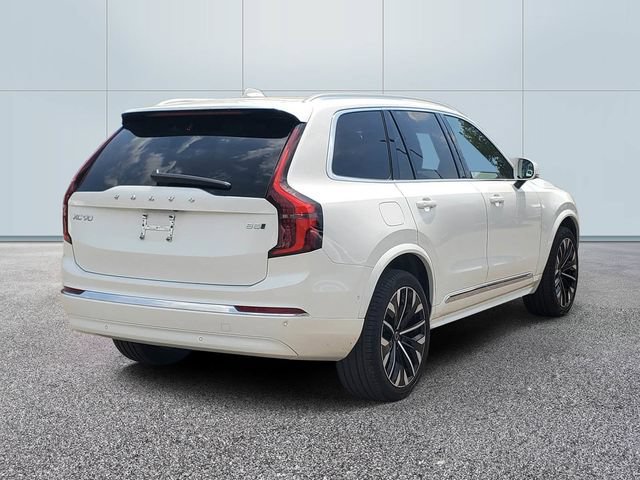 Certified 2025 Volvo XC90 B5 Ultra AWD/4WD image 4
