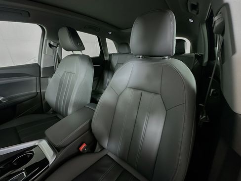 Used 2025 Audi Q5 Premium Plus w/ Premium Plus AWD/4WD image 20